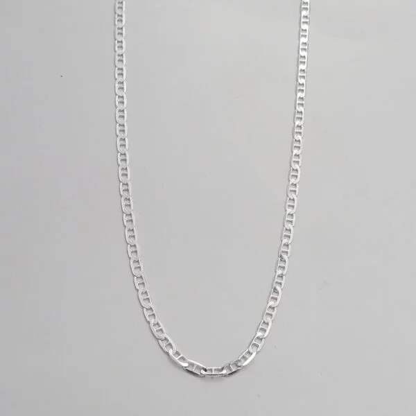 Cadena de plata
